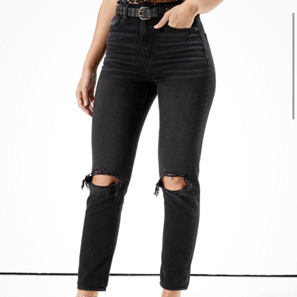 AE Ripped Mom Jean w/ Comfort Stretch Waistband in Faded Black